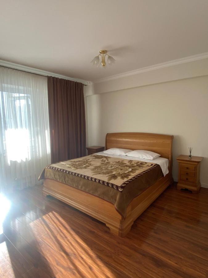 Appartement Avec 2 Chambres En Centre Ville Kišiněv Exteriér fotografie
